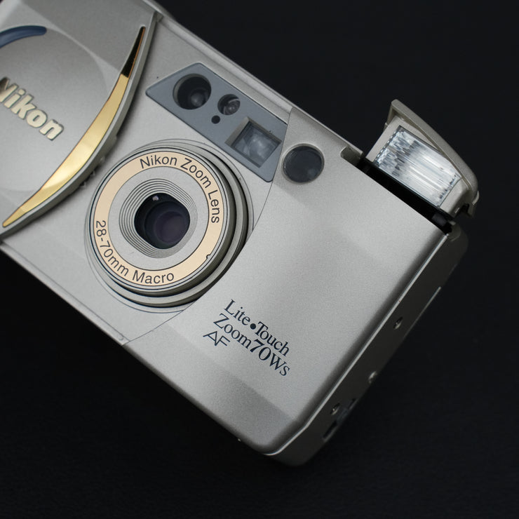 Nikon LiteTouch Zoom 70 WS