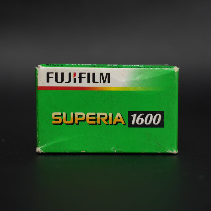 FUJIFILM SUPERIA 1600 EX.05/2009
