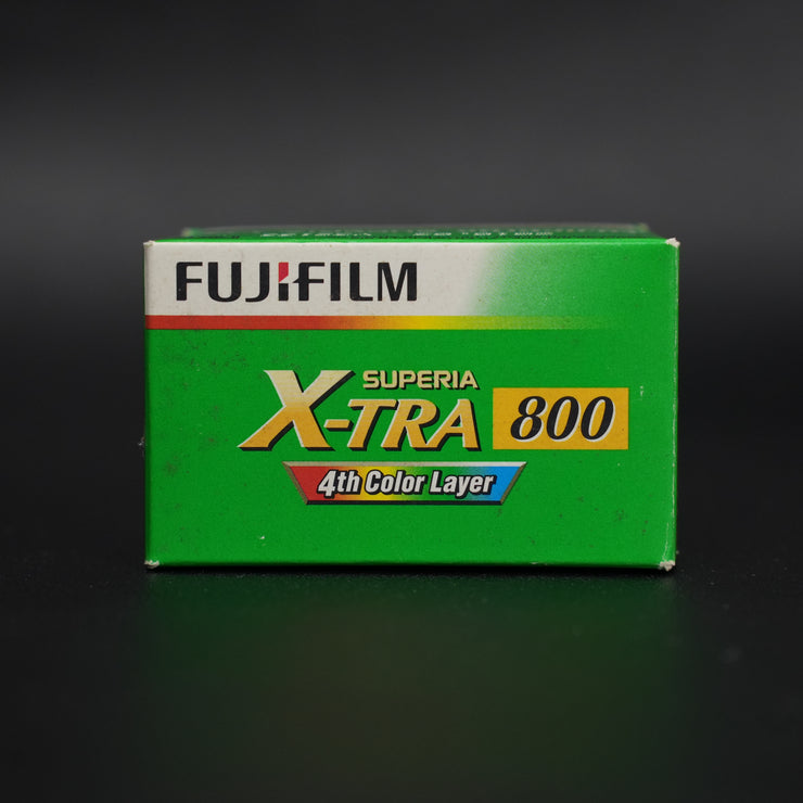FUJICOLOR SUPERIA X-TRA 800  ex.03/2010