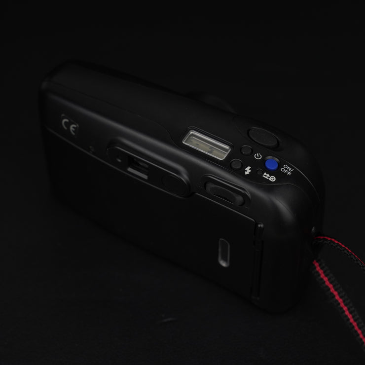 Yashica EZ-S70