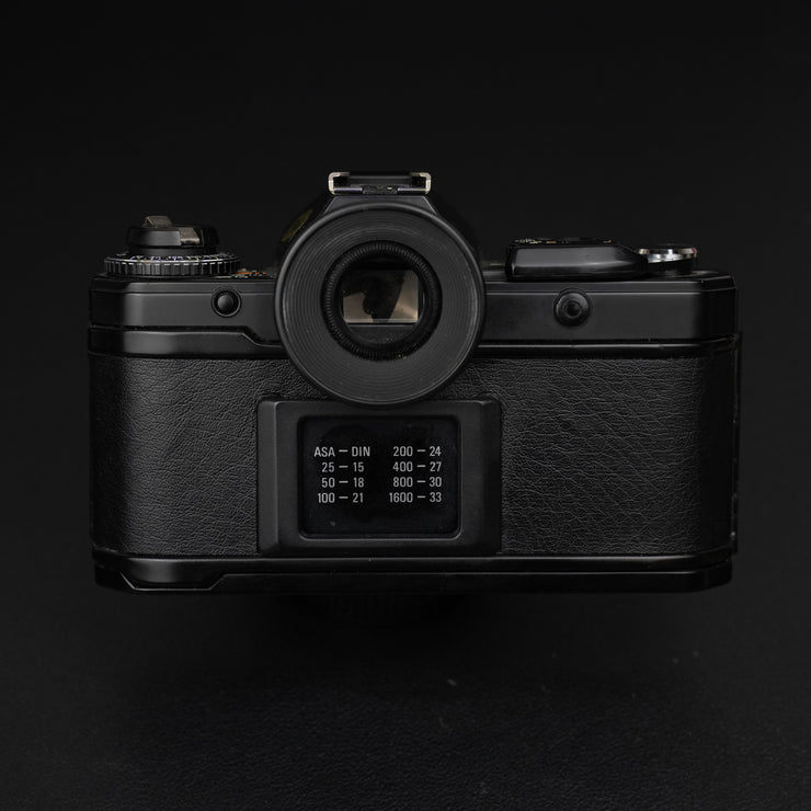 Yashica FX-D Quartz + Yashica ML 50mm f/1.9